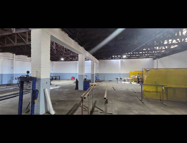 800M² WAREHOUSE TO LET IN DAL JOSAFAT