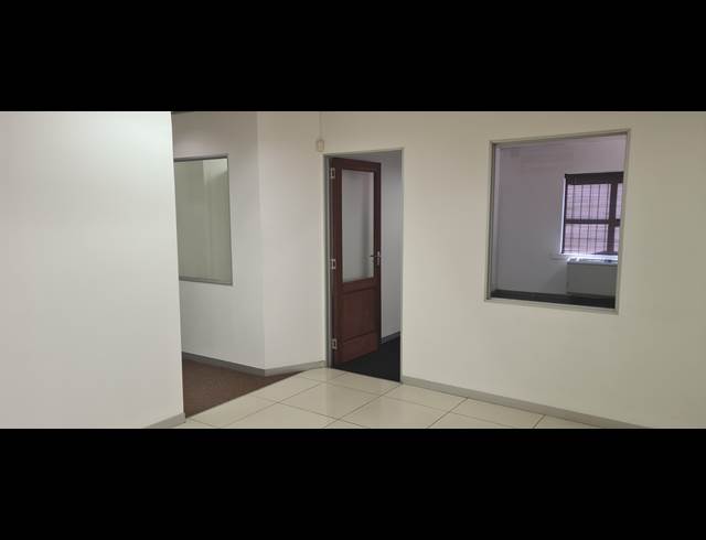 124M² OFFICE TO LET IN NELSPRUIT CENTRAL