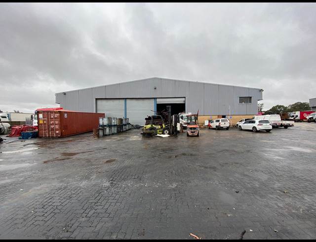 6,167M² WAREHOUSE TO LET IN DRIEHOEK