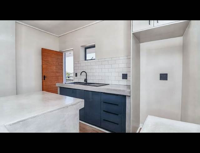 1 BEDROOM APARTMENT TO LET IN GEORGE SOUTH