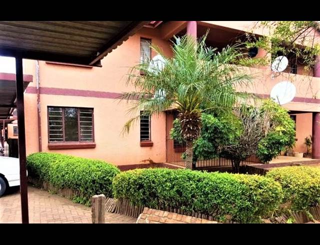 2 bed property to rent in JAN NIEMAND PARK