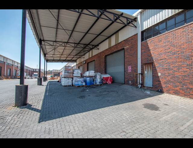 4,160M² WAREHOUSE TO LET IN KYA SANDS