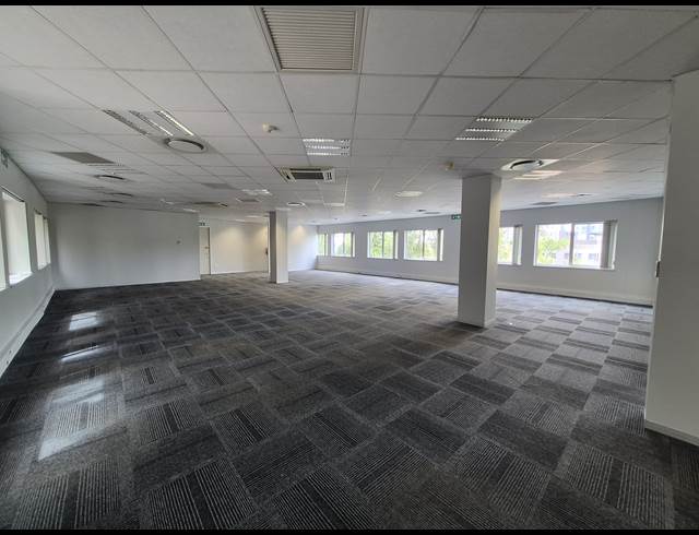 295M² OFFICE TO LET IN SANDTON CENTRAL