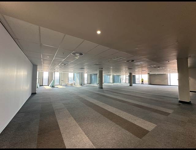 710.70M² OFFICE TO LET IN CENTURION CENTRAL