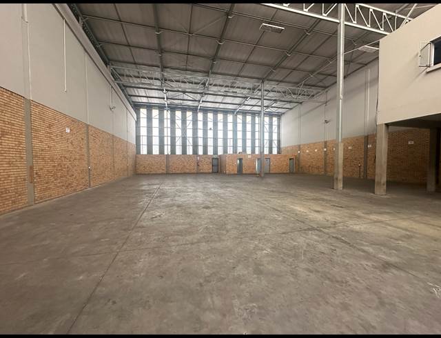 677M² WAREHOUSE TO LET IN LINBRO PARK