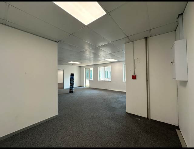 474M² OFFICE TO LET IN SANDTON CENTRAL