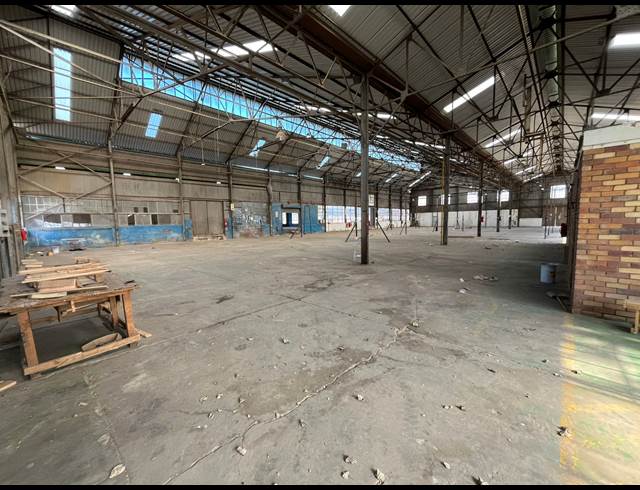 3,500M² WAREHOUSE TO LET IN NUFFIELD INDUSTRIAL