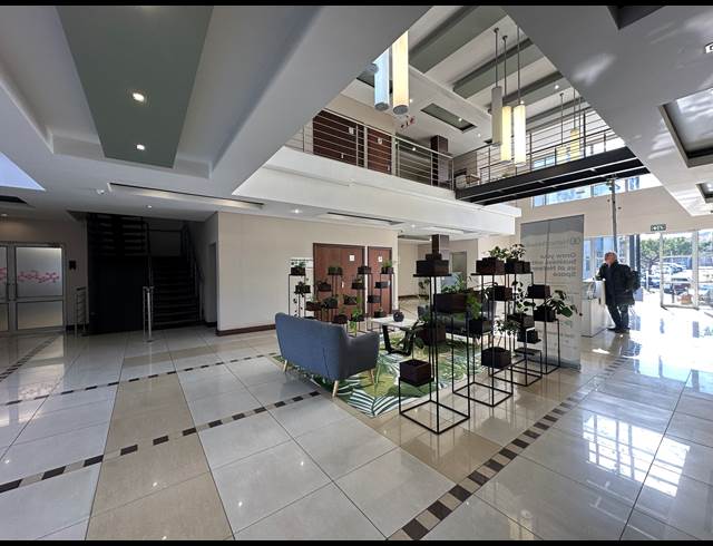 46M² CO-WORKING SPACE TO LET IN CENTURION CENTRAL