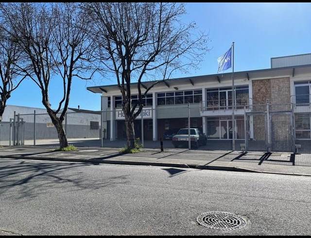 1,650M² WAREHOUSE TO LET IN NDABENI
