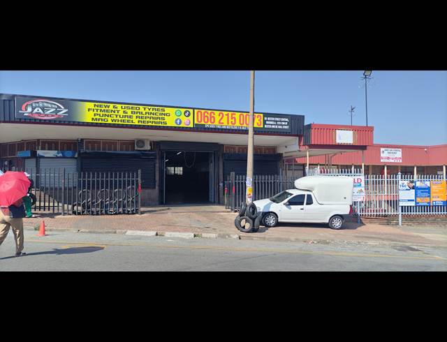 388M² WORKSHOP TO LET IN SONHEUWEL