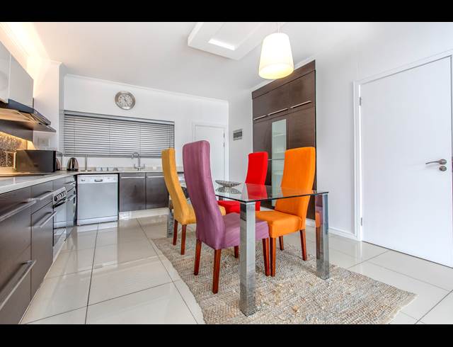 2 BEDROOM APARTMENT TO LET IN MORNINGSIDE