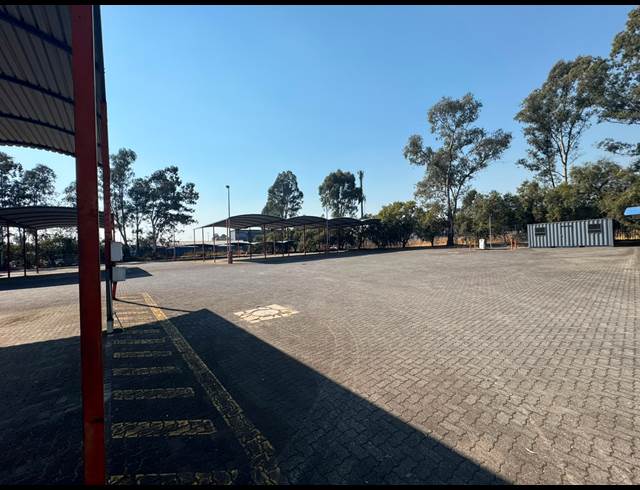 10,000M² INDUSTRIAL YARD TO LET IN ORMONDE