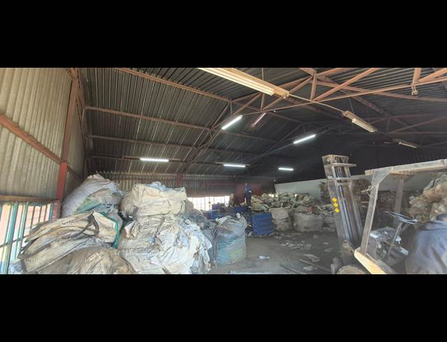 244M² WAREHOUSE TO LET IN ANDERBOLT
