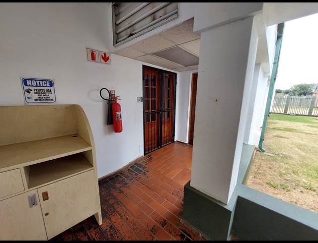 470M² FACTORY TO LET IN MOREHILL