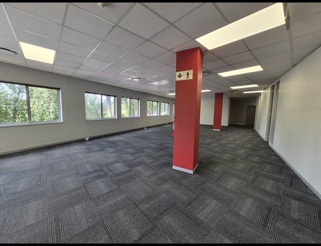 595M² OFFICE TO LET IN SANDTON CENTRAL