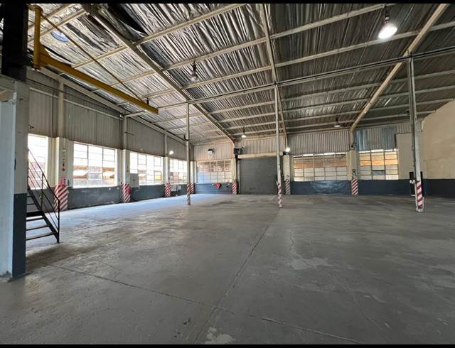 2,798M² WAREHOUSE TO LET IN STRIJDOMPARK