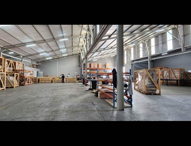 1,791M² WAREHOUSE TO LET IN BRACKENFELL INDUSTRIAL