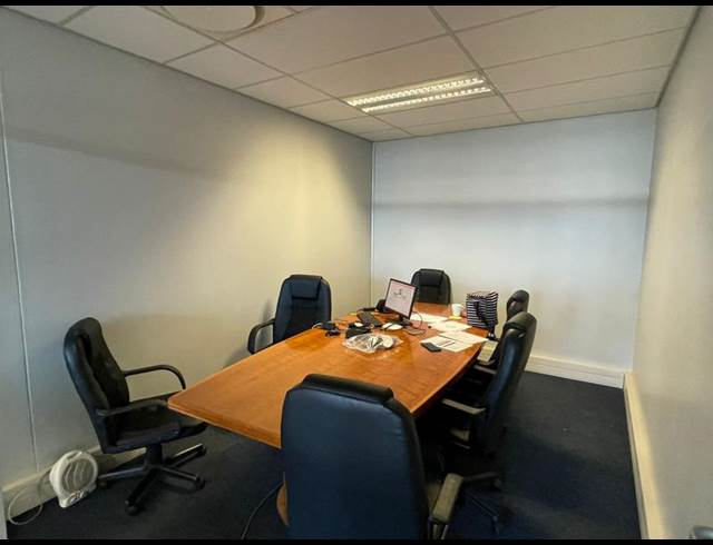 INDUSTRIAL PROPERTY TO RENT IN LOUWLARDIA