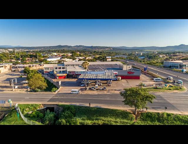 434M² WAREHOUSE RENTED IN WEST ACRES