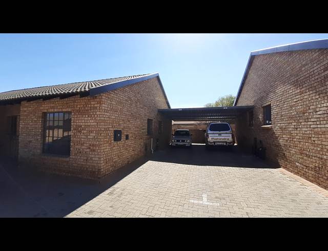 2 BEDROOM PROPERTY TO RENT IN RIVERSDALE