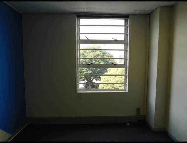 516M² OFFICE TO LET IN KENSINGTON B