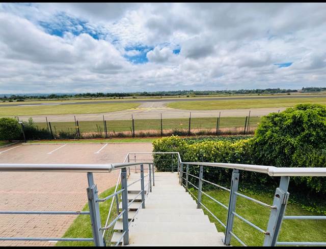 2,000M² OFFICE TO LET IN GLEN AUSTIN AH