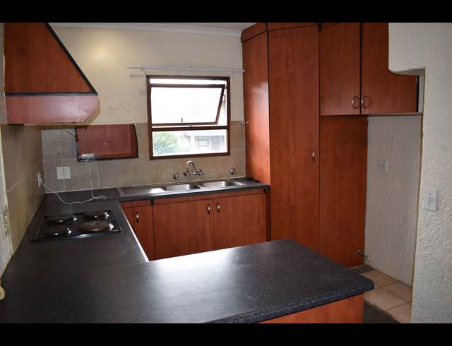 2 bed property to rent in RYNFIELD