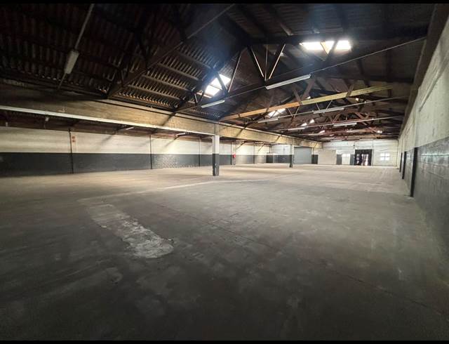 1,550M² WAREHOUSE TO LET IN EPPING INDUSTRIAL