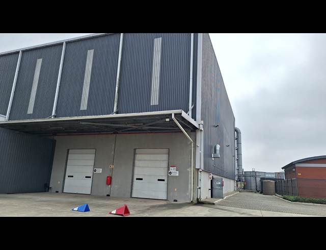 5,427M² WAREHOUSE TO LET IN BRACKENFELL INDUSTRIAL
