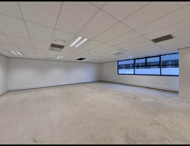 220M² OFFICE TO LET IN ILLOVO