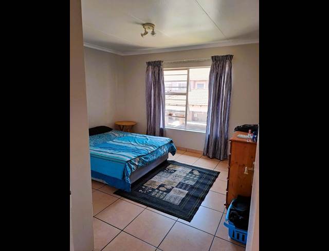 2 BEDROOM PROPERTY TO RENT IN VAN DYK PARK