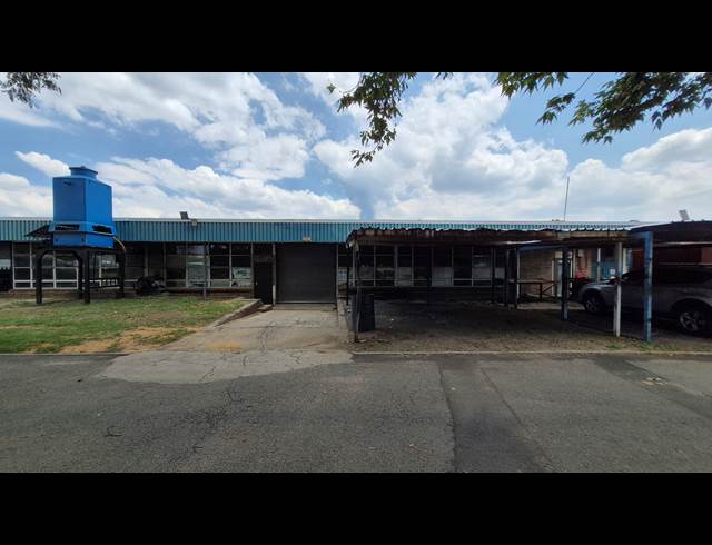 507M² FACTORY TO LET IN BOKSBURG EAST