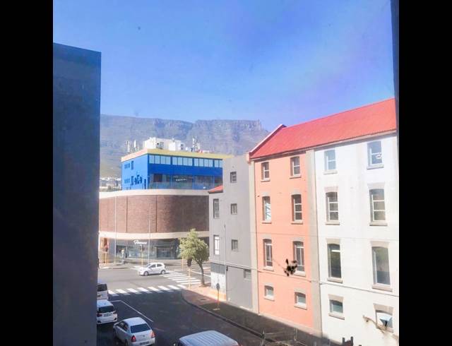 400M² OFFICE TO LET IN FORESHORE