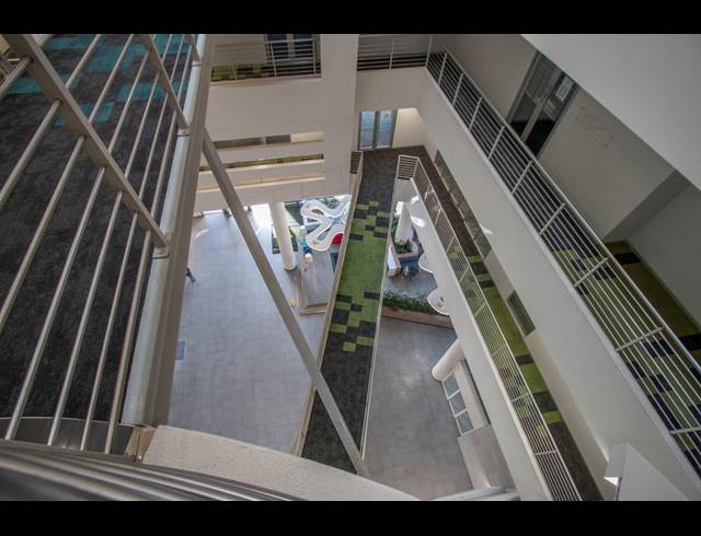 1,971M² OFFICE TO LET IN SANDTON CENTRAL