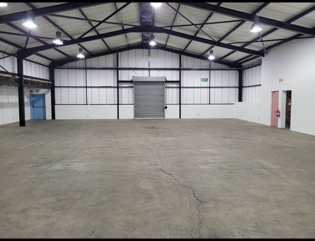 451M² WAREHOUSE TO LET IN MAITLAND