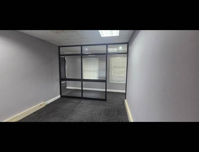 186M² OFFICE TO LET IN NELSPRUIT EXT 2