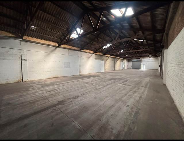 1,550M² WAREHOUSE TO LET IN EPPING INDUSTRIAL
