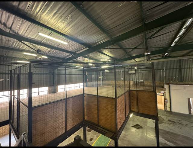 1,500M² WAREHOUSE TO LET IN AMALGAM