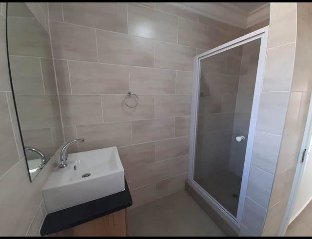 2 BEDROOM PROPERTY TO RENT IN OLYMPUS AH