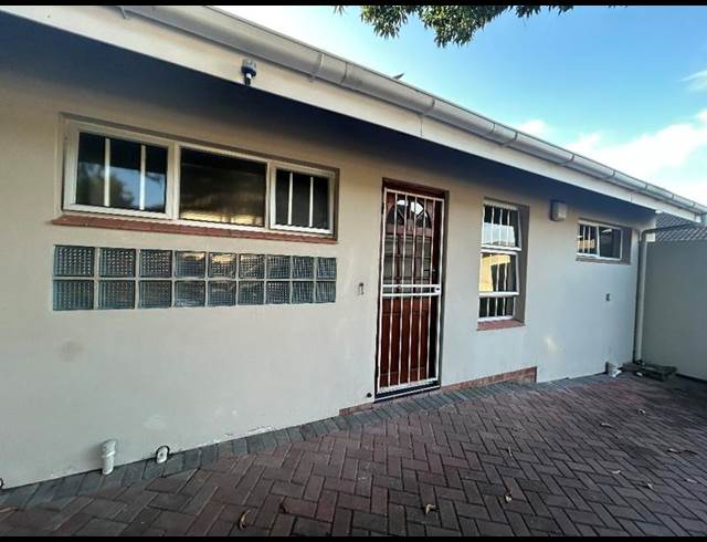 1 BEDROOM PROPERTY TO RENT IN MEER EN SEE