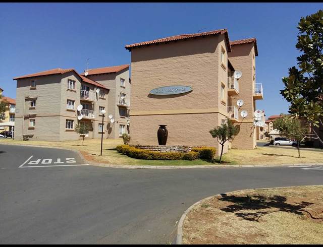 3 bed property to rent in ORMONDE