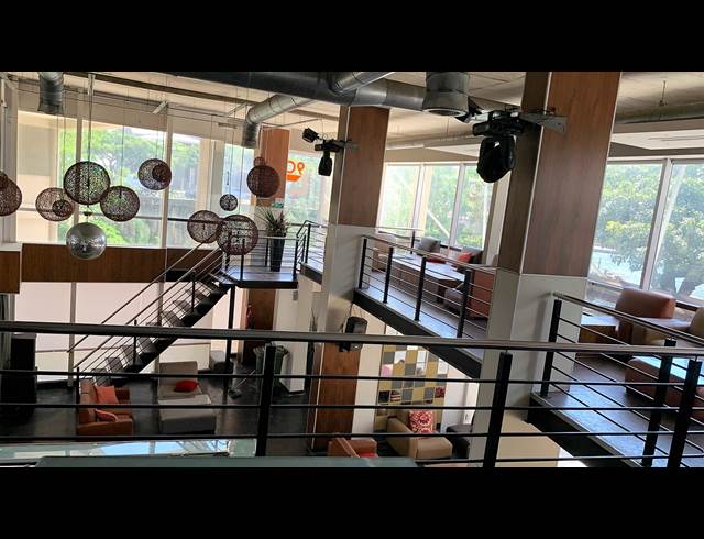 410M² RETAIL TO LET IN POINT WATERFRONT