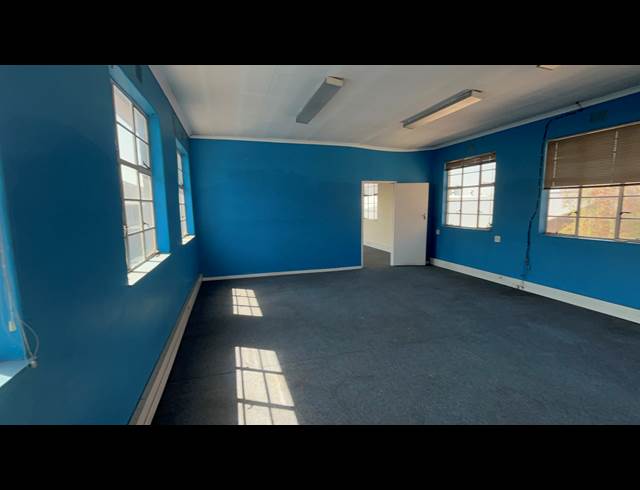 170M² WORKSHOP TO LET IN WADEVILLE