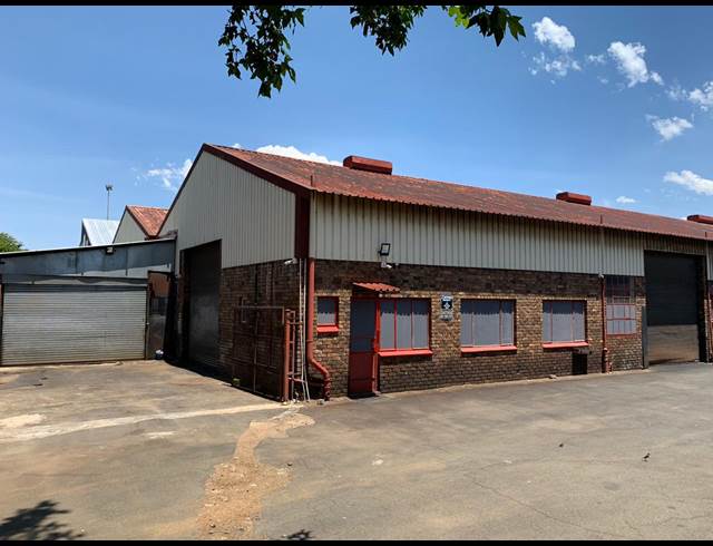 400M² WAREHOUSE TO LET IN ALRODE SOUTH