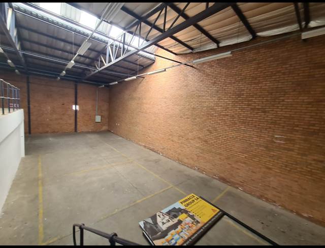 410M² WAREHOUSE TO LET IN ALLANDALE