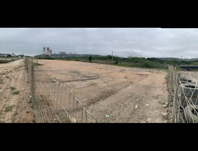 2,900M² INDUSTRIAL YARD TO LET IN SPRINGFIELD