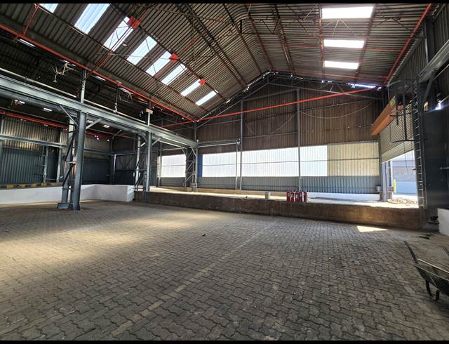 4,751M² WAREHOUSE TO LET IN TUNNEY