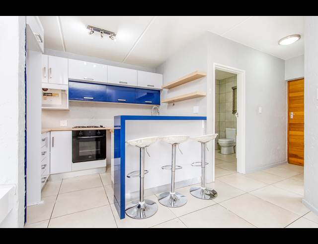1 BEDROOM APARTMENT RENTED IN ELTONHILL
