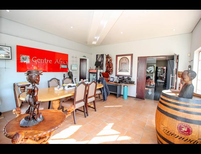 583M² OFFICE TO LET IN BEDFORDVIEW