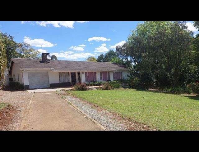 210M² BUILDING RENTED IN HOWICK CENTRAL